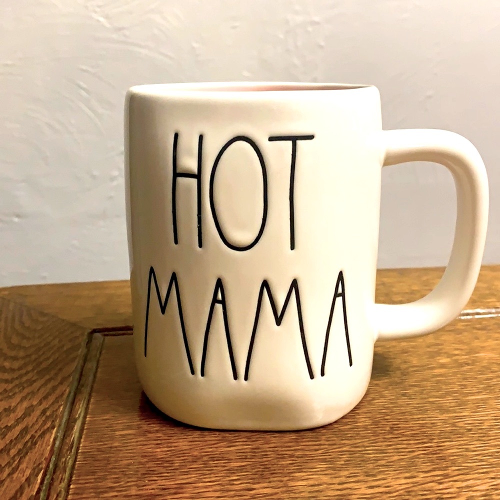 Rae Dunn Hot Mama mug